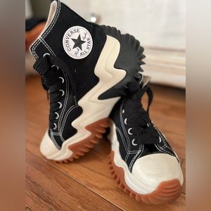Converse Run Star Motion